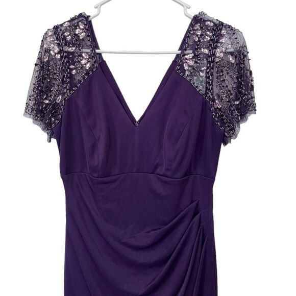 NWT XSCAPE | Beaded Formal Gown in Plum Purple Formal Elegant Long Dress 4P - Picture 12 of 16